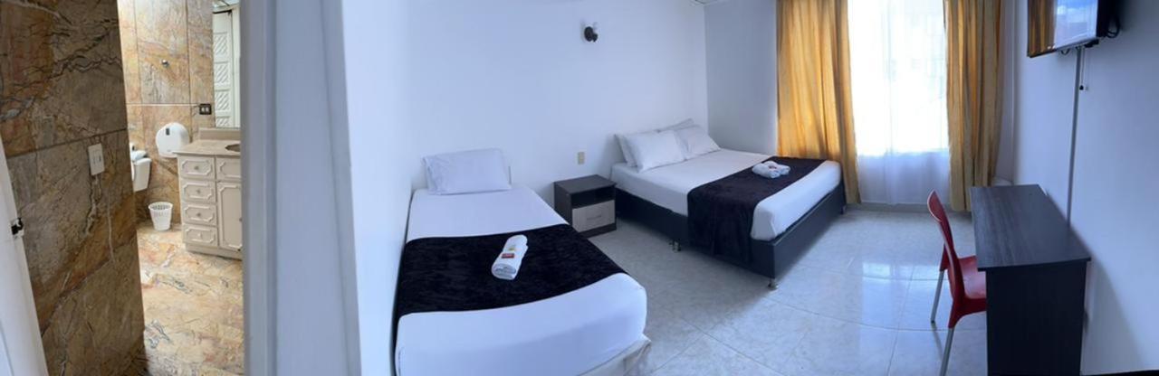 Hotel Embassy Star Богота Экстерьер фото